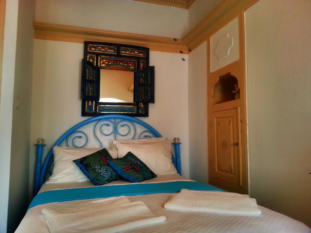 Cemil Ipekci Pension Bodrum Szoba fotó