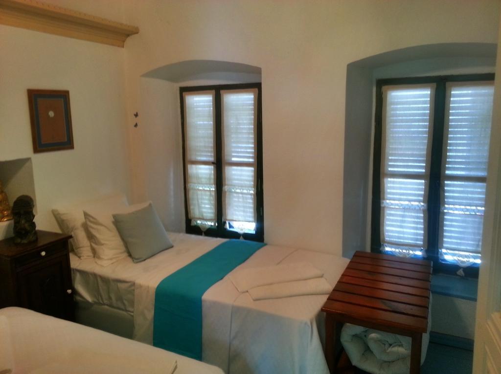 Cemil Ipekci Pension Bodrum Szoba fotó