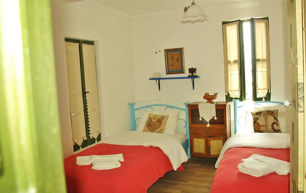 Cemil Ipekci Pension Bodrum Szoba fotó